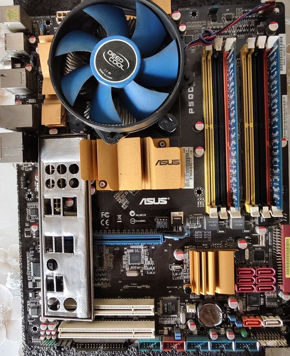 Матплата LGA775, процессор E8400 Core2Duo, ОЗУ, вентилятор.