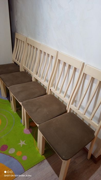 Продам стулья 6 штук