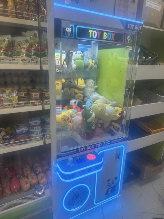 Игровой аппарат Хватайка