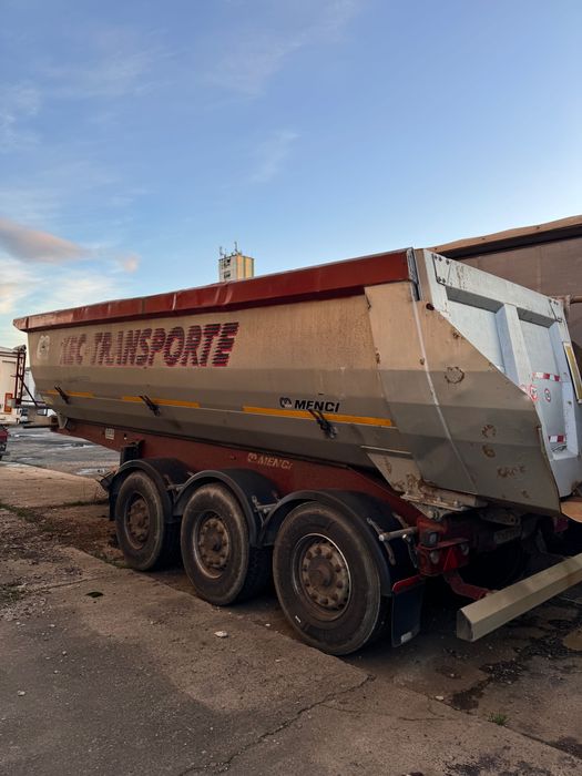 Semiremorcă basculabila menci