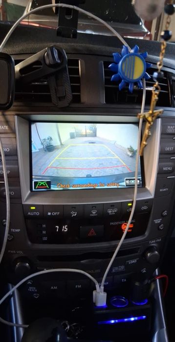 Vnd Lexus is 220d