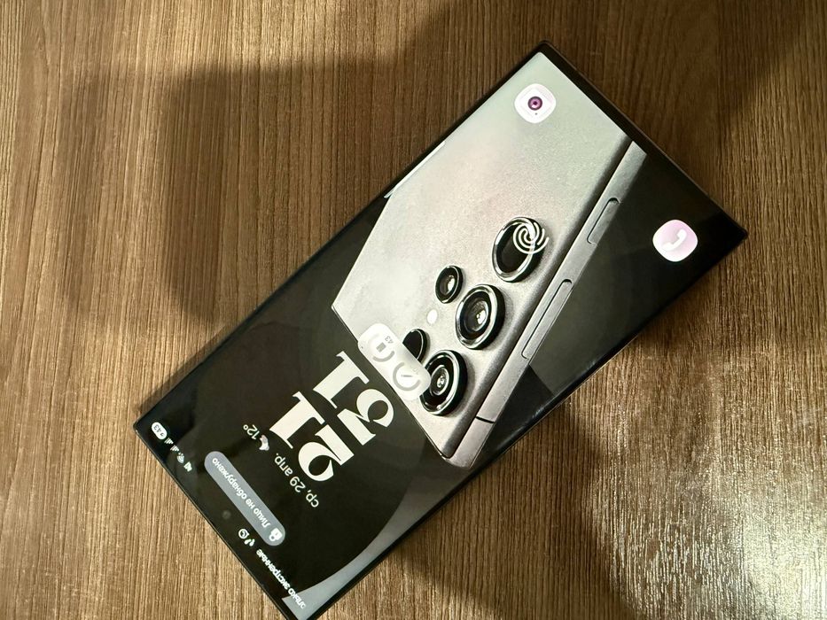 Продам или оОбменяю свой Samsung Galaxy S23 Ultra