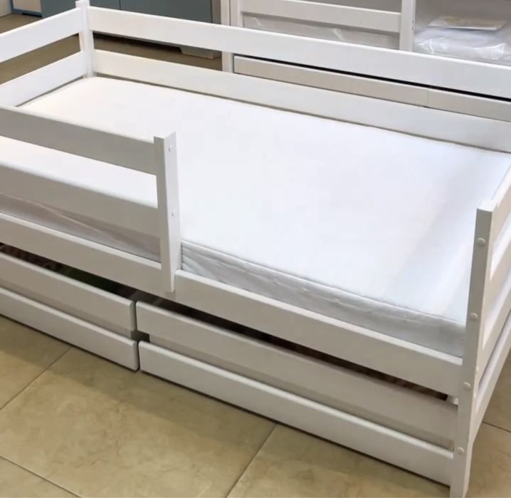 Детская-подростковая кровать. новые