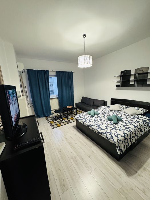 Studio regim hotelier/pe zi cu pat si canapea Bucuresti ultracentral