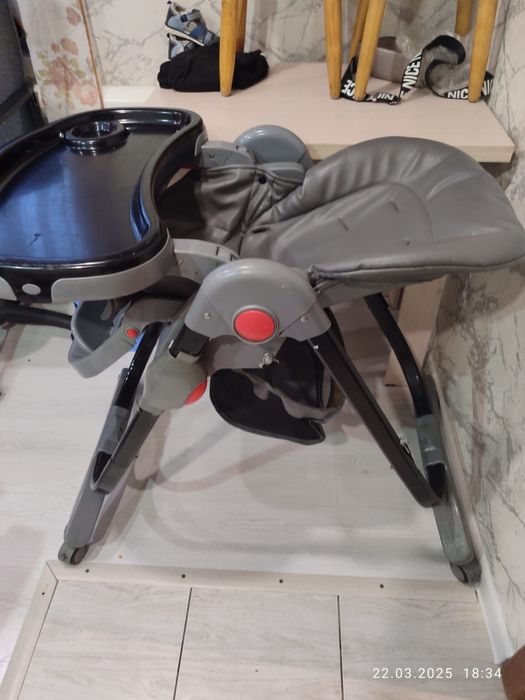 Стульчик для кормления