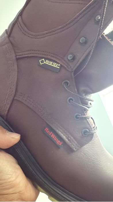 Новые спецсопоги от RED WINGS