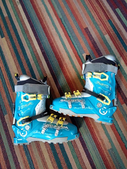 Clăpari tura Scarpa Gea