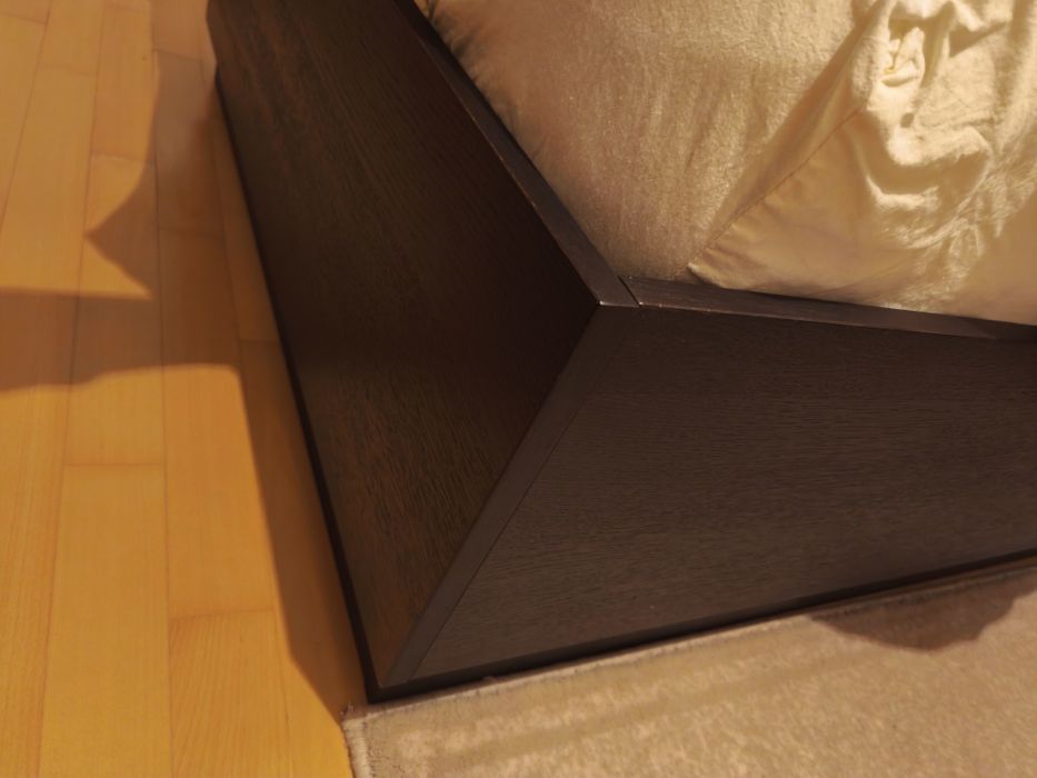 Спалня 90 см х 200 см  с подматрачна рамка и матрак HappyDreams