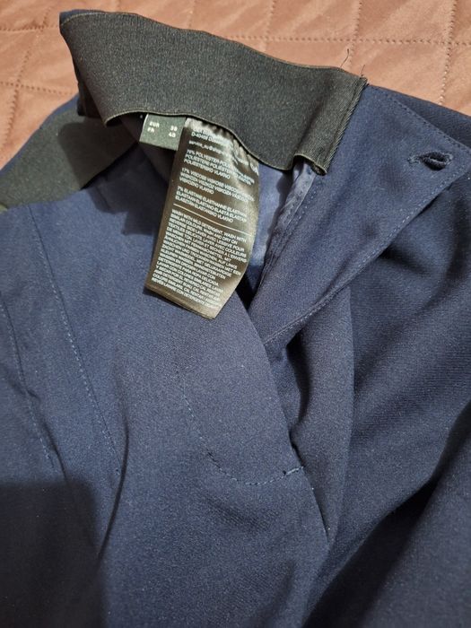 Pantaloni drepti cu talie inalta