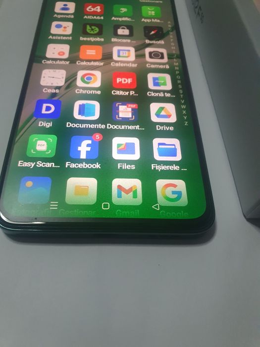 Oppo Reno 12 f-256 gb-8 gb ram