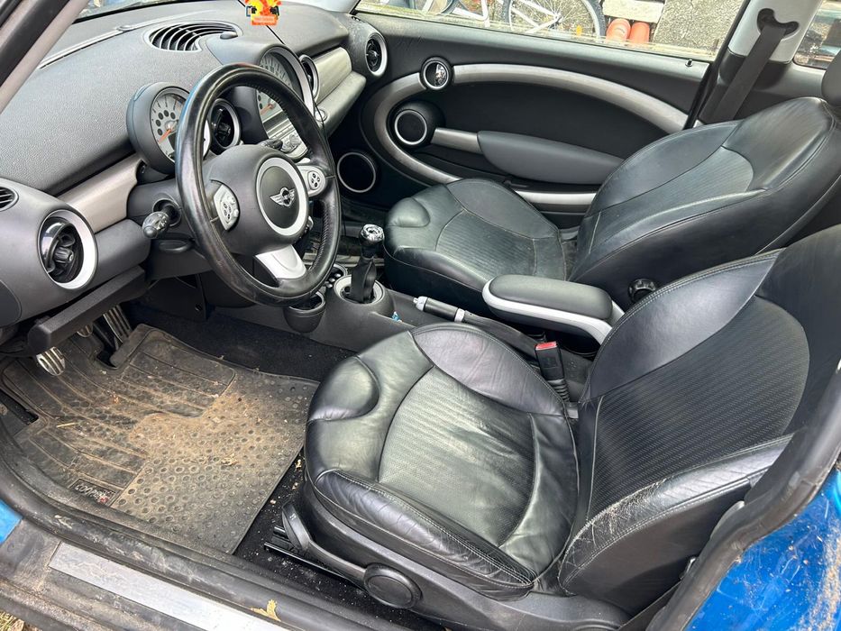 Capota, usi haion bara Mini Cooper R56 s R55 motor N14