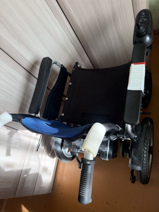 Продам инвалидное электрокресло