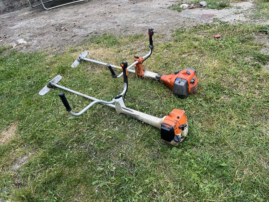 Vand motocoasa stihl fs300 Campulung • OLX.ro