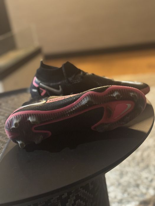 Футболни бутонки nike phantom gt 42