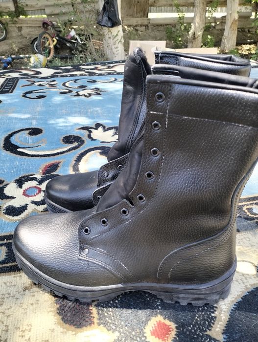 Берцы новые зимние 44р