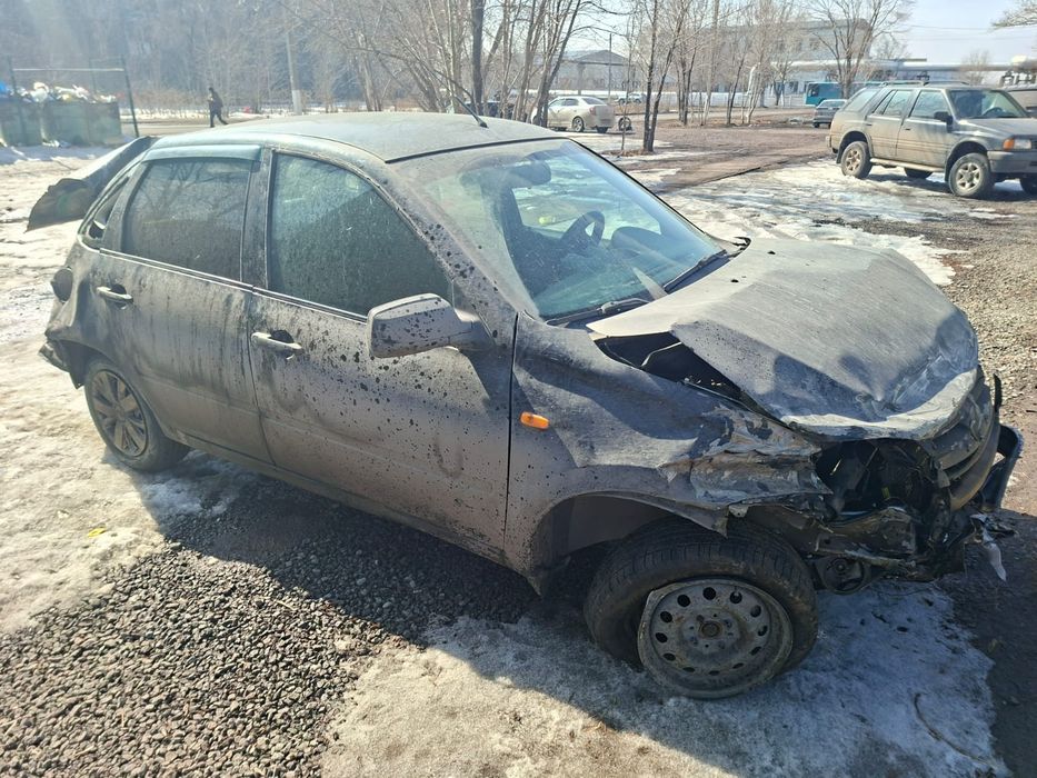 Продаю гранту 8кл 2014 после дтп