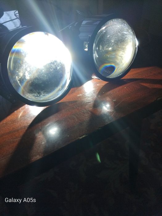 Продам линзы в фары