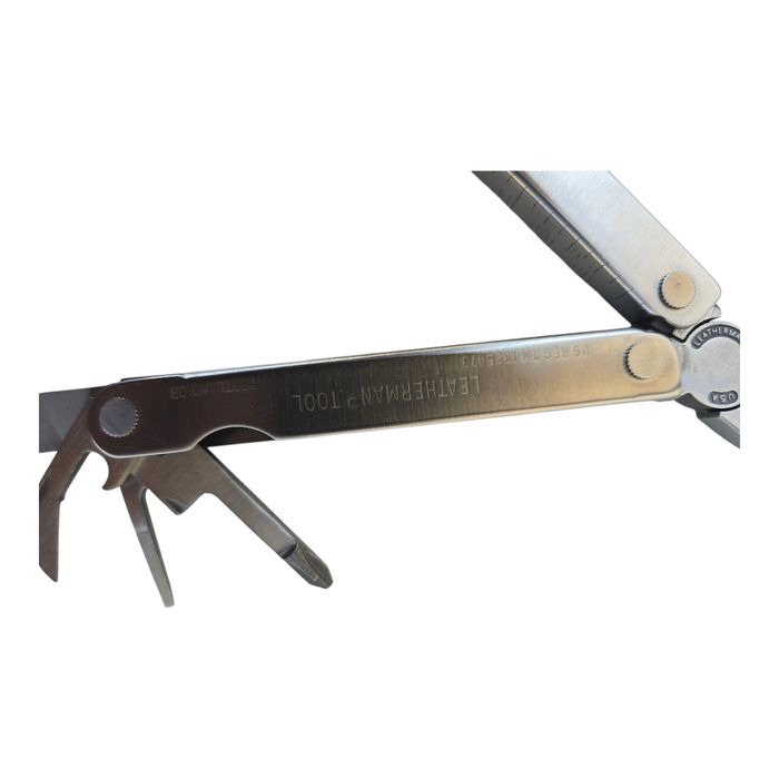 Briceag multifuncțional Leatherman