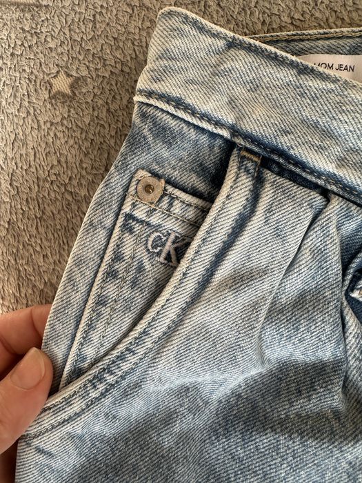 Джинсы женские Calvin Klein