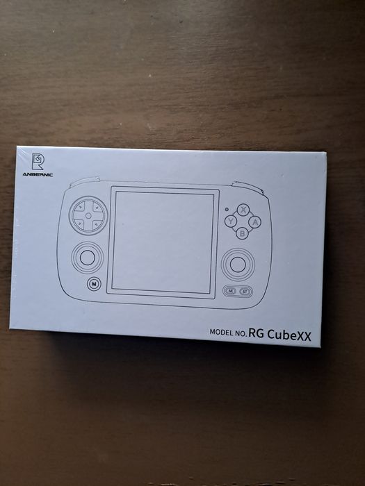 Anbernic RG Cubexx