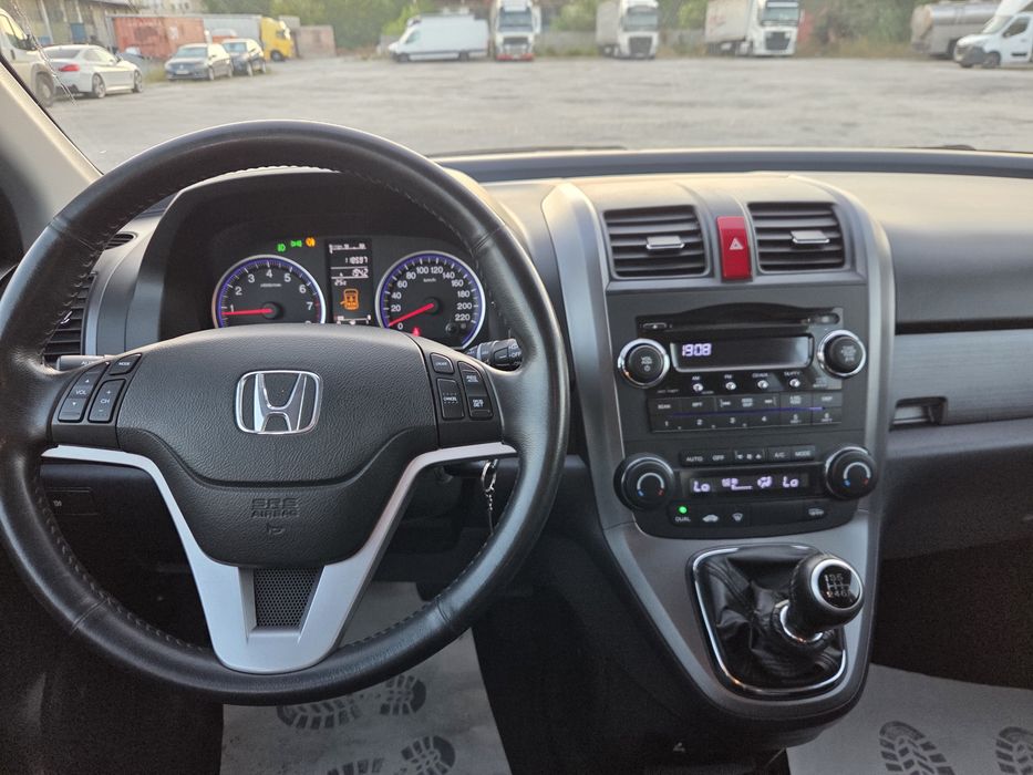 HONDA CR-V 2000куб.150к.с.
