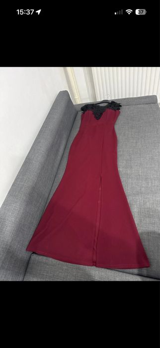 Vand rochie de ocazie