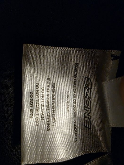 Blugi moto cu protecții
