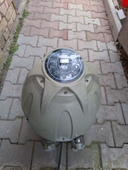 Филтър помпа за басейн и джакузи