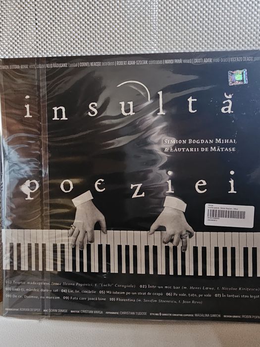 Vinyl "Insultă poeziei" - Bogdan Simion