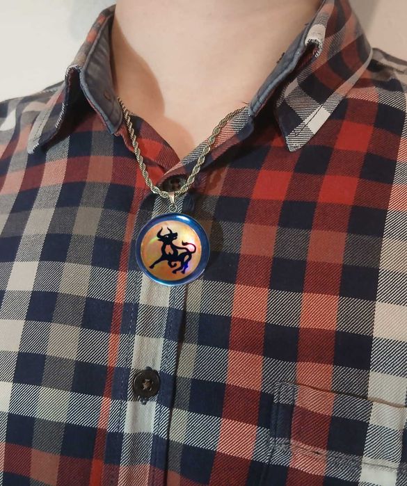 Pandantiv Zodia Taur stil egiptean – (Efect Perlat/Sidefat)