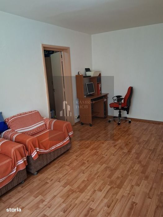 Apartament 2 camere/50mp/etaj 1/balcon/10 min metrou Dristor/Parc IOR