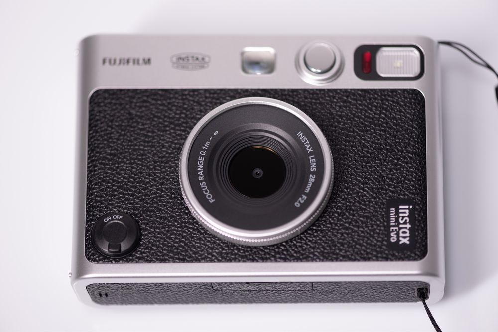 Fujifilm instax mini evo hybrid
