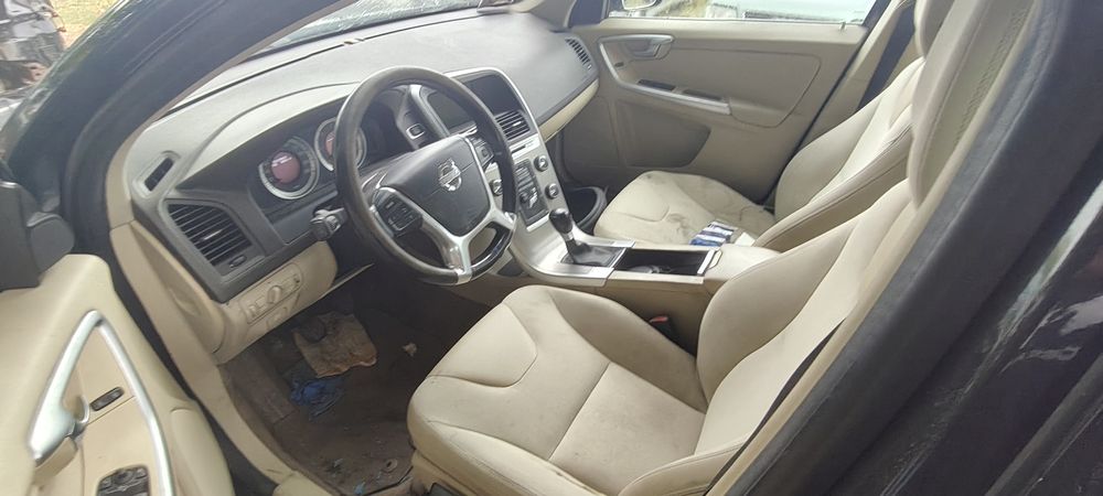 Volvo xc60 2.0d 163кс  D5204T2  за части