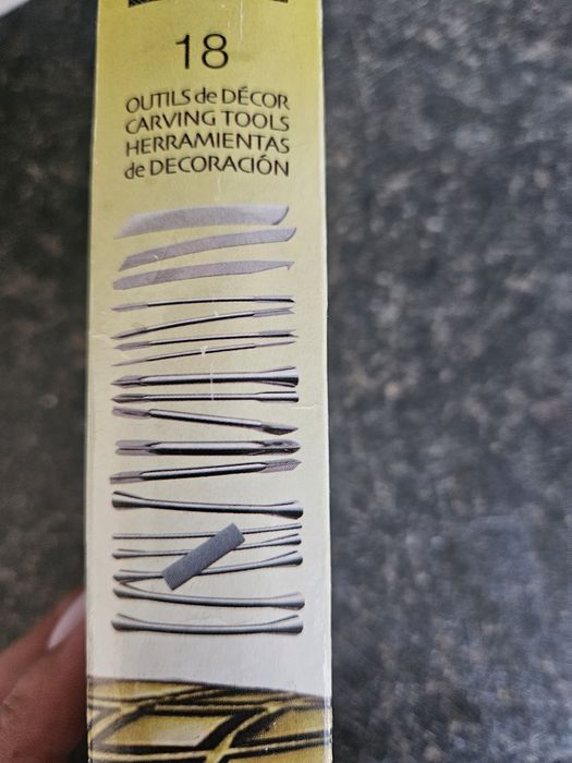 Комплект 18 части за карвинг