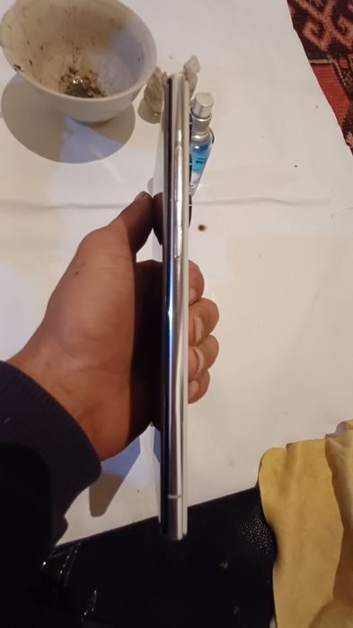 Samsung galaxi s 22 ultra 256 g 12ram. 1 smkarta