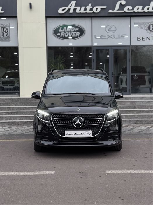 Mercedes-Benz V-Class 300