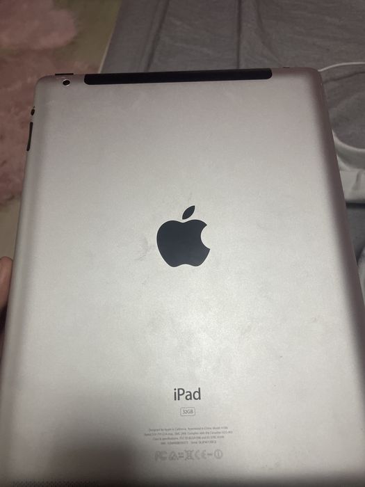 Ipad apple generatia 3 32 gb
