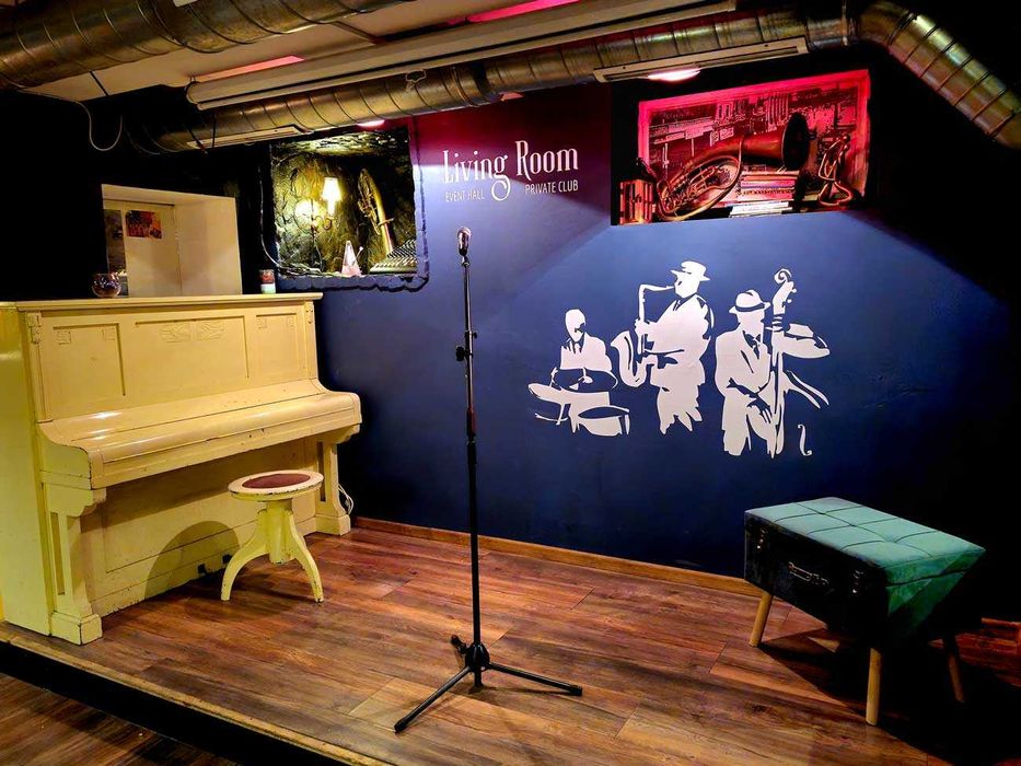 Дава се под наем Зала за събития в София, Център -  кв.м за 35.19 € - Снимка #2