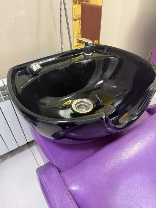 Парикмахерская мойка и ширма