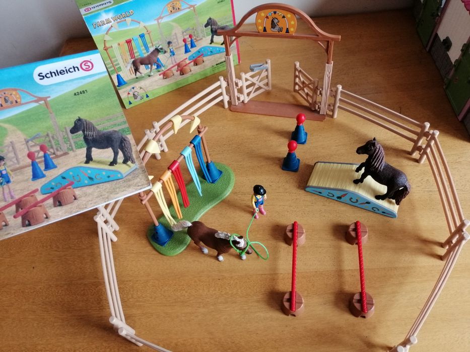 Schleich комплект за тренировка за понита Аджилити