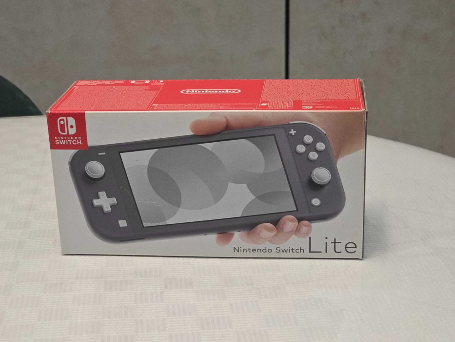 Nintendo Switch Lite + Animal Crossing New Horisons
