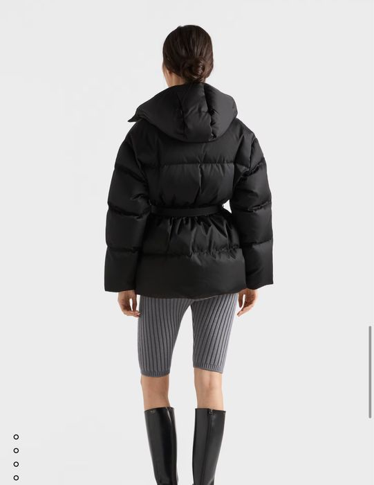 Распродажа! Пуховик куртка Prada