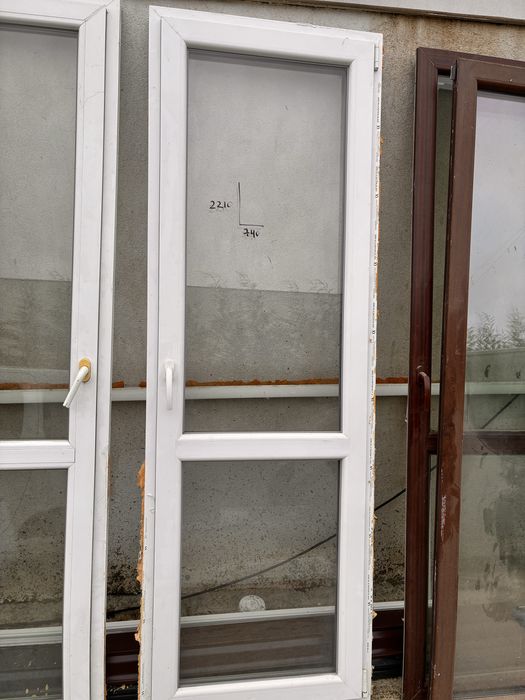 Пвц балконски врати