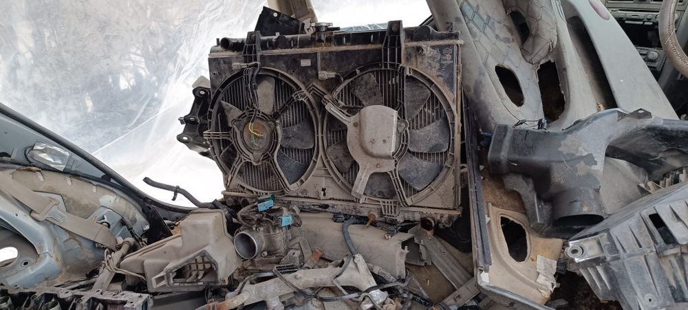 Ниссан Цефиро 2000 год , в разбор.