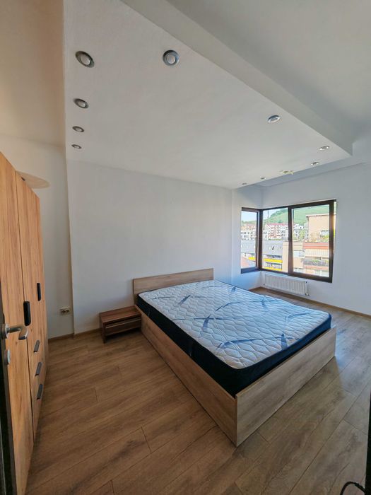 Imobiliare apartament spre închiriere