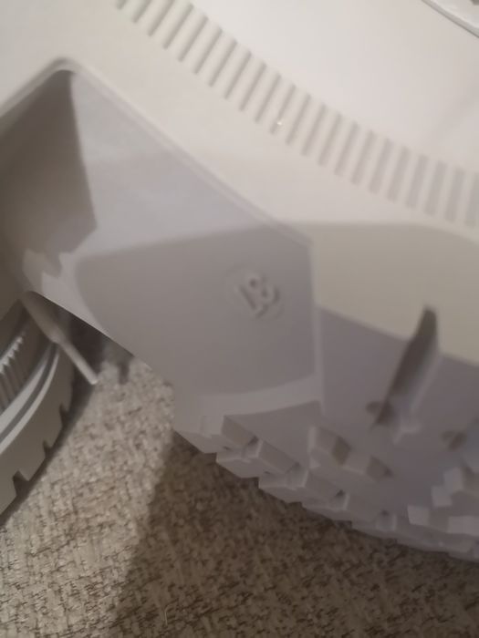 Чисто нови боти екрю