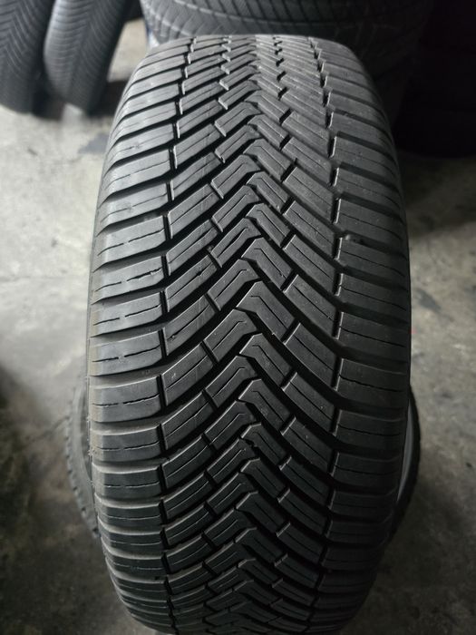 Continental 215/60 R16 99V MS all season