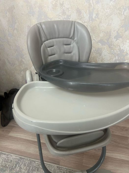 Продам стульчик для кормления