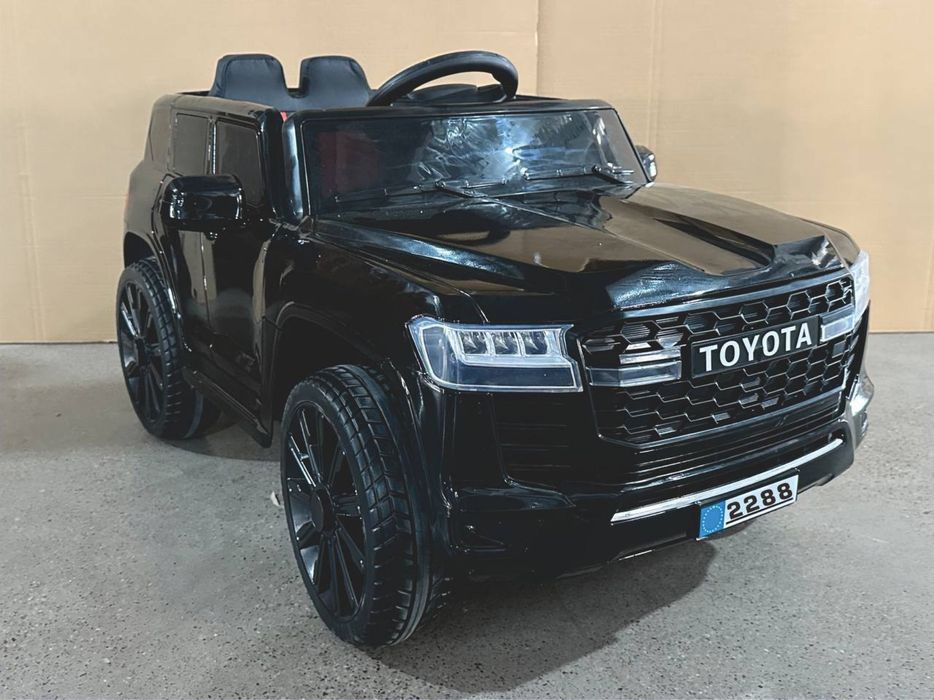 Toyota Land Cruiser 200 детская машина электромобиль для детей