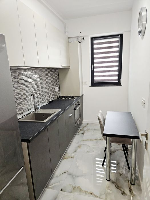 Închiere studio cu loc de parcare subteran